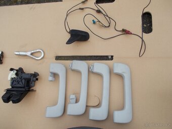 Díly interiéru Audi A4 B7 - 13