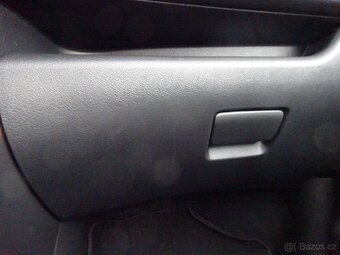 Peugeot 207 1,6 HDI - 13