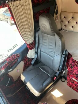 Scania S450 4x2 / Custom interiér / 2018 - 13