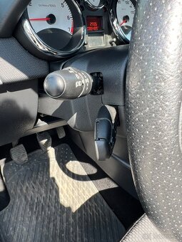 Peugeot 207, 1,4i, 54kW, 88 000 km, rozvody - 13