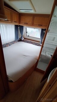 Karavan HOBBY 495, markýza, nové brzdy, nosič kol, kamera - 13