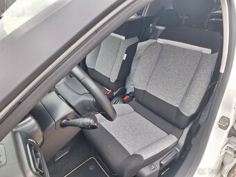 Citroen C3 1.2i 81KW 1xMajitel, Naj: 51tKM, S.Kniha + Zim. k - 13