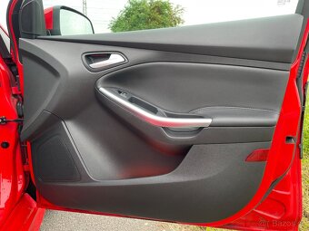 Ford Focus 2.0 ST 184kw - 13