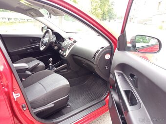 Kia Ceed 1.4i 80kW - 2010, FACELIFT, PO ROZVODECH✓ - 13