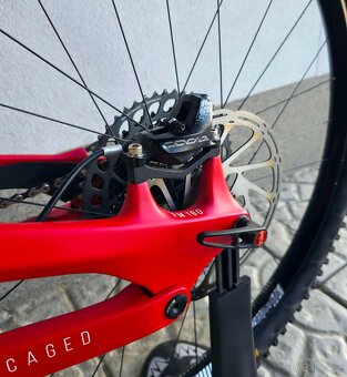 Horské kolo YT Capra CF Pro Carbon 29″ - 13