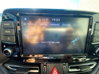 Hyundai i30 kombi - 13