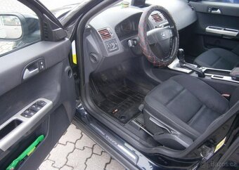 Volvo V50 2.0D serviska,2x alu kola nafta manuál 100 kw - 13