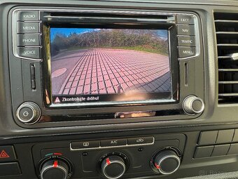 VW T6 Transporter Long 2.0 TDI 103kw, 5 míst - 13