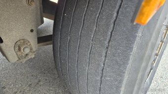 SCHMITZ CARGOBULL SKO 24/L - 13.4 FP60 COOL - mrazírenský - 13