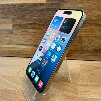 iPhone 15 Pro 256GB, nature (šedý), 12 měsíců záruka - 13