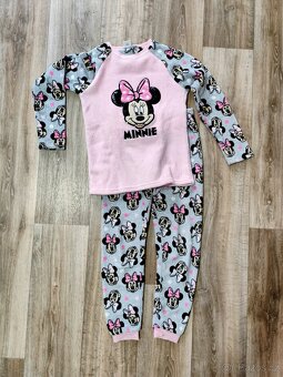 Směs dívčího obleceni - 13