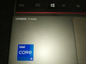 Fujitsu Lifebook  U 7511 i5 stav nového - 13