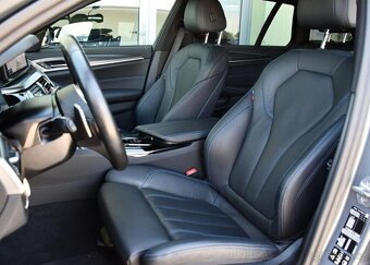 BMW Řada 5 530d xD M-SPORT TAŽNÉ ČR - 13