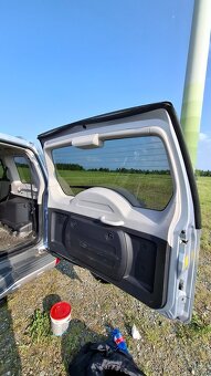 Mitsubishi pajero IV 3.2 did - 13
