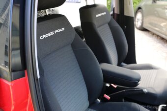 Volkswagen PoloCROSS  1.2 ,44 Kw, 108 000 KM - 13