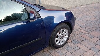 Vw golf 5 1.4 16v, 55kw, r. 2004,orig. Km, po stk v ČR - 13