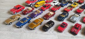 autíčka - modely MIX větší - obyčejné i značkové - 13