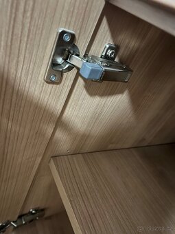 Kuchyňská linka + skříň - 13