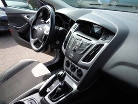 Ford Focus  1.6i ECOBOOST 150koní r.v.8/2012 super stav - 13