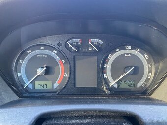 Škoda Fabia Combi 1,4 16V, r.2006, klima, tažné, nová STK - 13