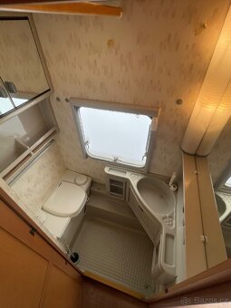 Karavan Fendt Diamant - Přídavná Střecha - 13