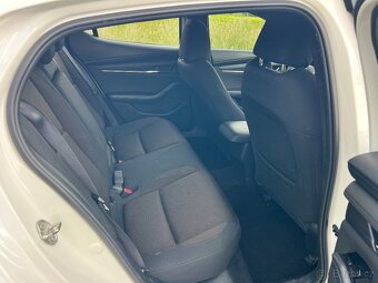 ► MAZDA 3 2.0i 90KW SPORTS G122 BOSE-LED-ACC-KAMERA - 13