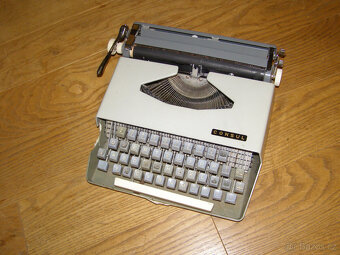 Psací stroje - 13