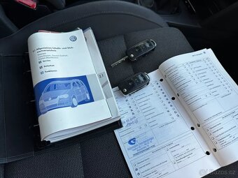 Volkswagen Touran 1.4 TSI 103 kW Highline Navi ParkAssist - 13