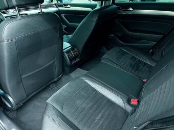 VW PASSAT VARIANT 2.0 TDI 110kW HIGHLINE TAŽNÉ - 13