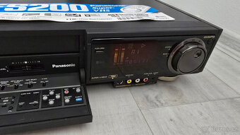 Panasonic NV-FS200 (VHS / S-VHS) - 13