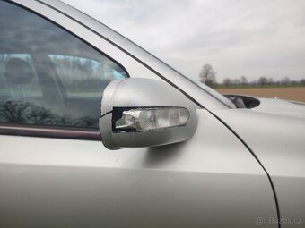 Mercedes-Benz E240 4matic Avantgarde LPG - 13