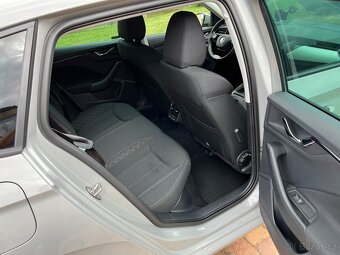 Prodám Škoda Scala 1.0 tsi 85 kw - 13