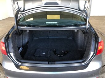 VOLKSWAGEN JETTA 1.2TSI - 13