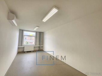 Pronájem haly se zázemím a kancelářemi 562 m2– Kralupy nad V - 13