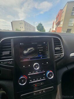 Renault Megane kombi 1.5dci , 85 kw, 2019 - 13