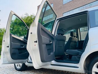Opel Zafira 1.6i 85KW MANUÁL 7MÍST VÝHŘEV SERVISKA SENZORY - 13