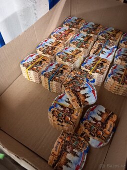 k prodeji stabilní biznes se suvenýry a skladem produktů - 13