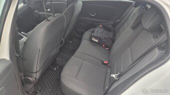 Renault Megane III 1.5 DCi (92kw) model 2015 - 13