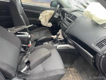 Mitsubishi ASX 125.000 nájezd 1.8benzin 2012 - 13