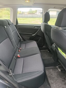 Subaru Forester 2.0 D 108 kw  4x4  exkluziv .117 tis km - 13