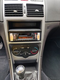 Peugeot 307 1,4 benzín - 13