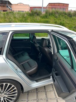 Škoda Superb 3.6 FSI FL L&K  4x4 - 13