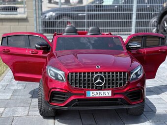 Dětské elektrické autíčko 4x4 Mercedes GLC 63S - dvoumístné - 13