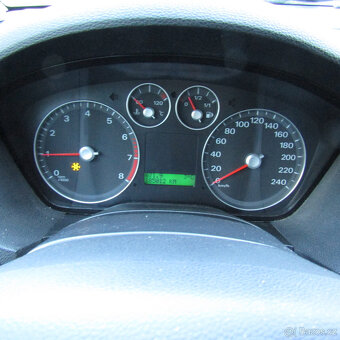 Ford Focus C-MAX 1,6i 85kw, SERVIS ZA 16 000kč - 13