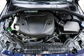 Volvo V60 D3 110 kW, ZÁRUKA, TAŽNÉ, NAVIGACE, MANUÁL - 13
