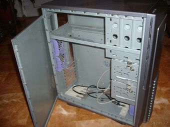 Zalman Cooler Master Corsair Antec/chieftec EuroCase - 13