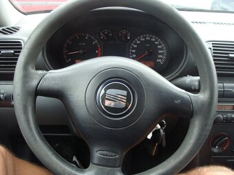 Seat Leon, 1.4i, 2x kola, klimatizace, nová STK - 13