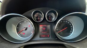 Prodam Opel Insignia 2012 ( 2.0 tdi 4x4) - 13
