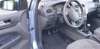 Ford Focus 1.6TDCI/80kW-kombi,r.v.11/05 model2006,v ČR-2.maj - 13