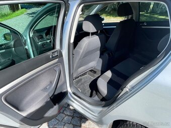 Volkswagen Golf V 2.0Tdi  103kw - 13